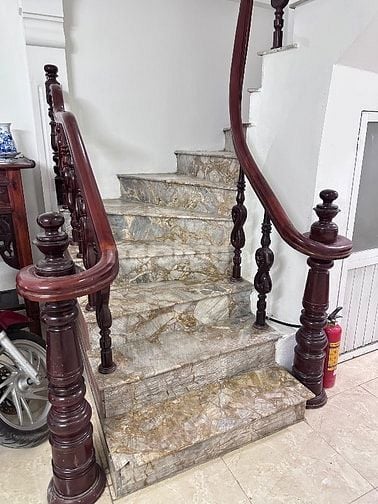 Cho thuê nhà nguyên căn 4 tầng 5 ngủ 