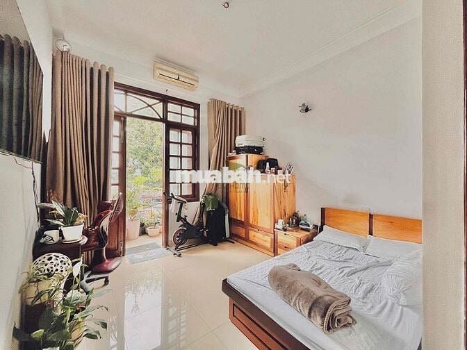 CHO THUÊ NHÀ KINH DOANH GÓC 5 TẦNG VỊ TRÍ ĐẸP TÔ HIẾN THÀNH TTTP GIÁ 6