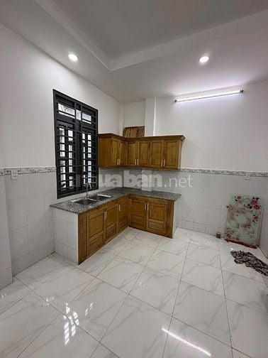 Cho thuê nhà số 33/12/8 Đường Nguyễn Sỹ sách cách chợ Tân Trụ 200m