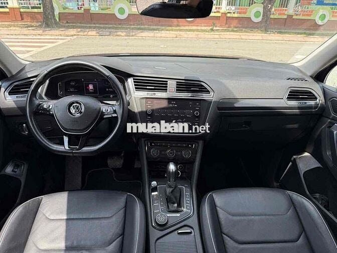 Volkswagen Tiguan 2019 Allspace - 120000 Chuẩn