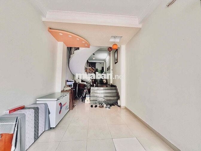CHO THUÊ NHÀ KINH DOANH GÓC 5 TẦNG VỊ TRÍ ĐẸP TÔ HIẾN THÀNH TTTP GIÁ 6