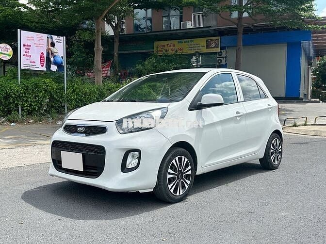 Kia Morning 2019 số sàn nhỏ gọn tiết kiệm
