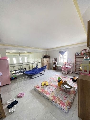 Nhà Trung Tâm Phước Kiển, 03 Tầng, DT 5x22m