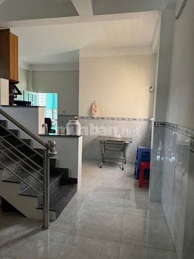 Nhà Trung Tâm Phước Kiển, 03 Tầng, DT 5x22m