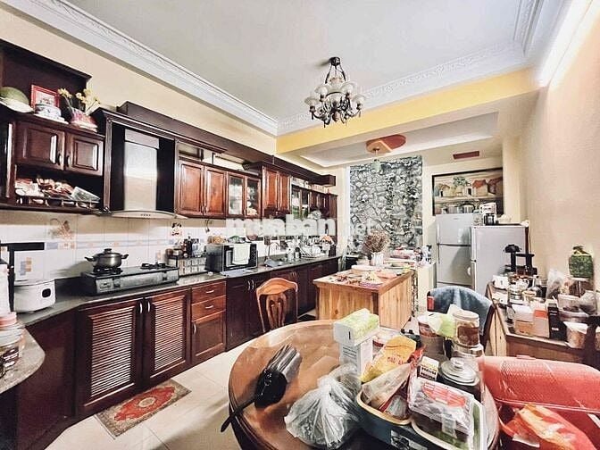 CHO THUÊ NHÀ KINH DOANH GÓC 5 TẦNG VỊ TRÍ ĐẸP TÔ HIẾN THÀNH TTTP GIÁ 6