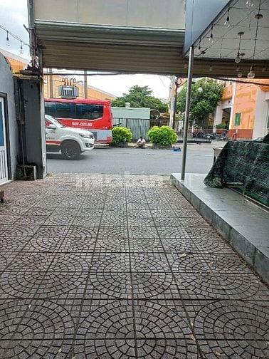 cho thuê mặt bằng kinh doanh đường út tịch ba trăm mét vuông