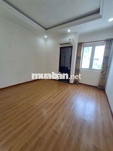 Cho thuê  nhà  đường 8m hoàng quốc việt,  Q7.