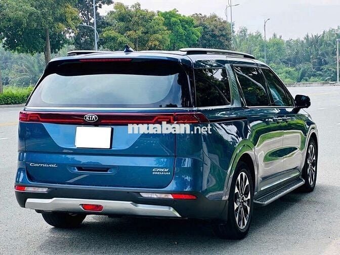 Kia carnival 2.2D premium 8S - 39000 km