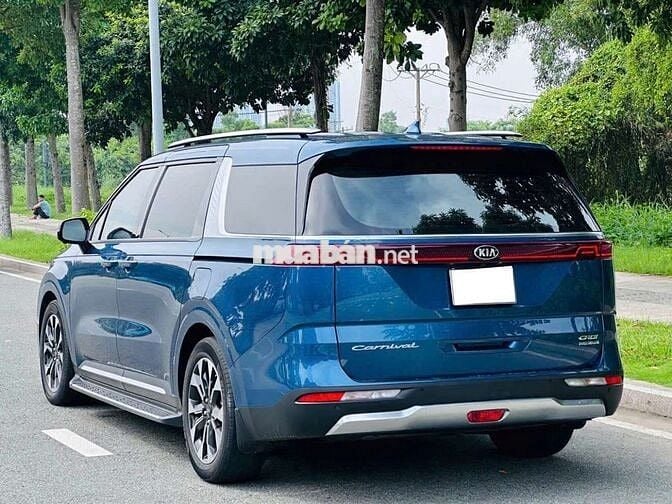 Kia carnival 2.2D premium 8S - 39000 km