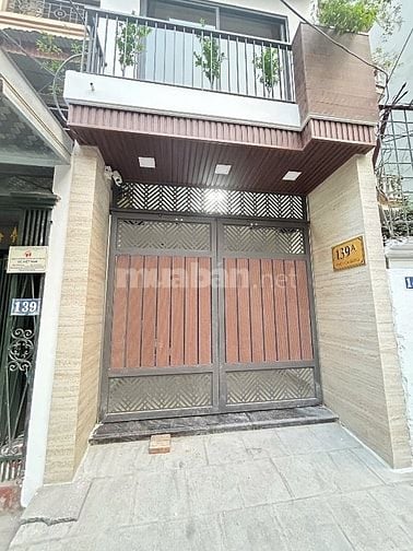 Nhà chính chủ 100% mặt phố Hoa Bằng có hè , xây mới 2025 ô tô 2 chiều 