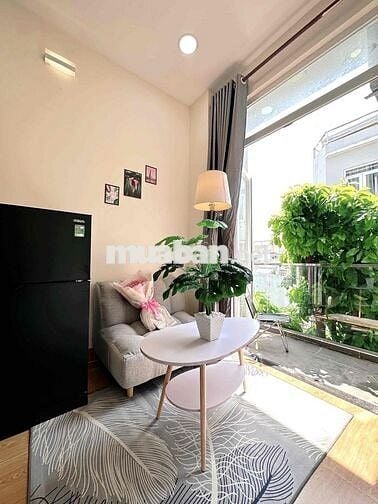 Phòng trọ FULL NT ban công cửa sổ lớn tại Thích Quảng Đức gần sân bay