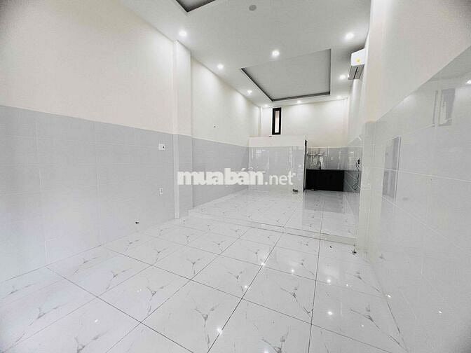 mặt bằng kinh doanh 4x10 ở lại được ngay Nguyễn Văn Quỳ Quận 7