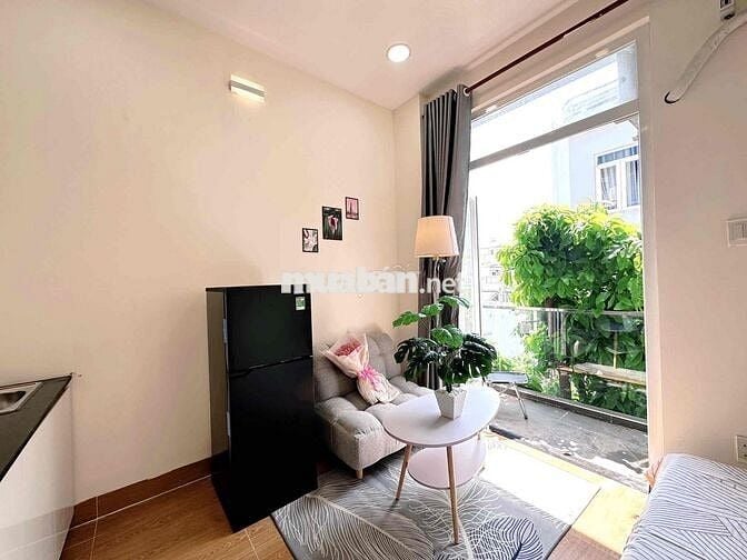 Phòng trọ FULL NT ban công cửa sổ lớn tại Thích Quảng Đức gần sân bay