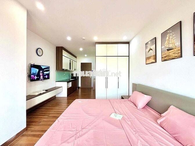 Phòng FULL NT 40m2 Ban Công Cửa Sổ lớn tại Đào Duy Anh gần sân bay