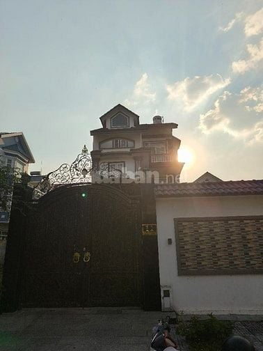 24 tỷ. Biệt thự có hồ bơi khu dân cư Nam Long, P. PLB, Tp Thủ Đức