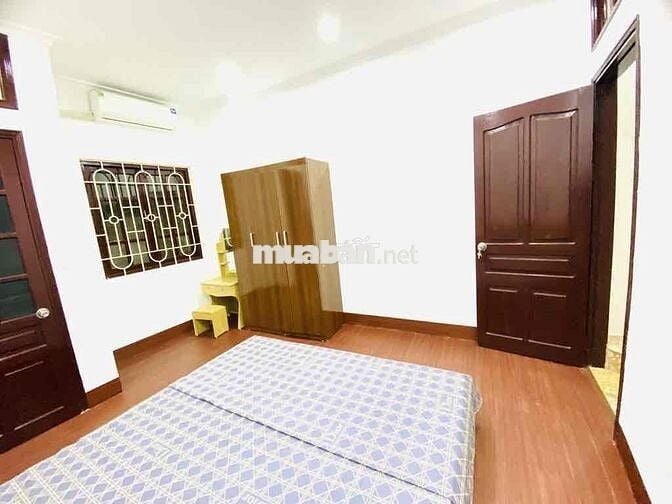 Bán Nhà Đẹp chỉ 3.75 tỷ 40m2 - 3 tầng - Bùi Xương Trạch