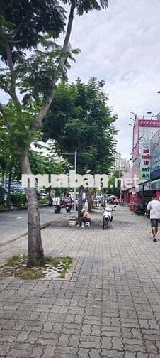 Cho thue  mat bang .đa nghanh...