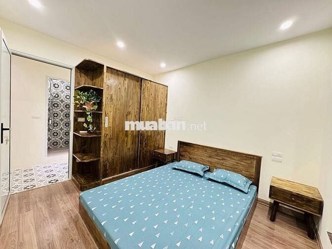 BÁN CĂN HỘ TẦNG 3 TẬP THỂ THÀNH CÔNG  - 100M - ĐỐNG ĐA