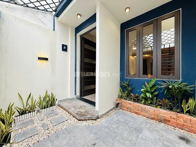 Kẹt tiền Gấp bán nha Mới đẹp 3PN hẻm xe hơi 488/Pham Văn Chiêu giá mềm