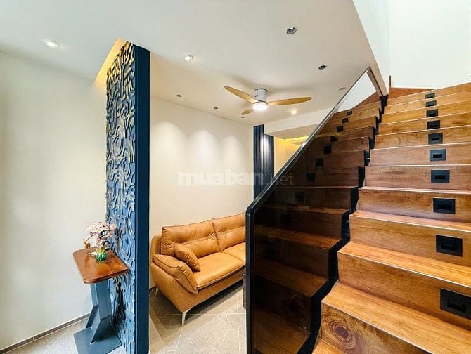 Kẹt tiền Gấp bán nha Mới đẹp 3PN hẻm xe hơi 488/Pham Văn Chiêu giá mềm