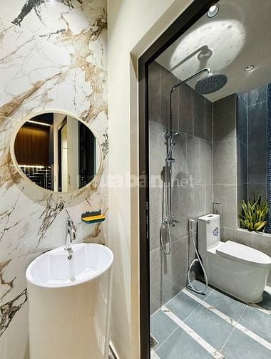 Kẹt tiền Gấp bán nha Mới đẹp 3PN hẻm xe hơi 488/Pham Văn Chiêu giá mềm