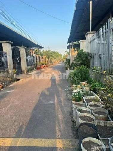 Chồng ngoại tình vợ bán nhà gấp để về quê ngoại, nhà ở Bà Điểm- Hóc Mô