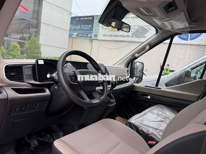 Ford Transit 2025 Premium