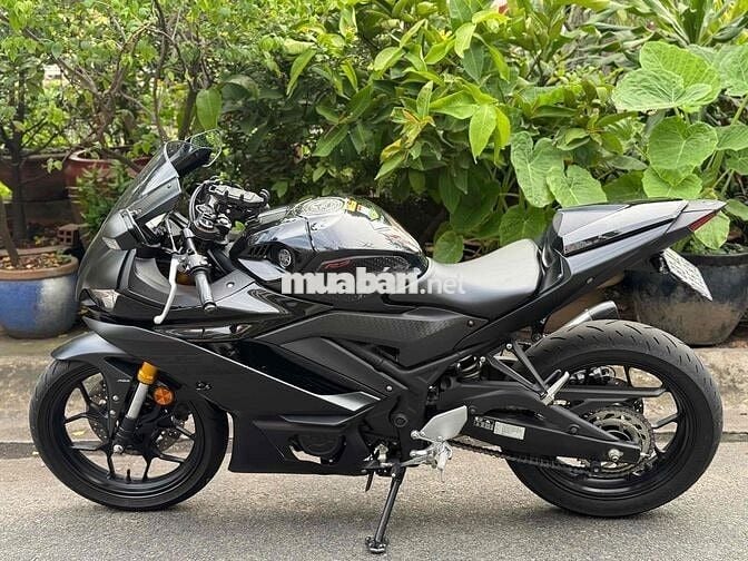 Yamaha R3 2023 , odo 8k 1 chủ zin keng