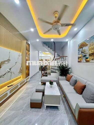 NHÀ ĐẸP KHƯƠNG HẠ - XE CON NGỦ TRONG NHÀ - FULL NỘI THẤT - Ở NGAY !