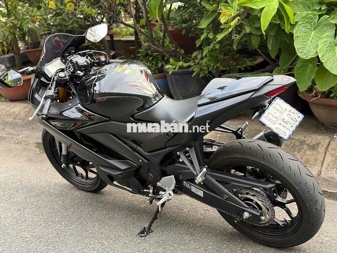 Yamaha R3 2023 , odo 8k 1 chủ zin keng