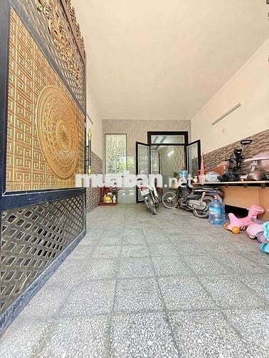 Nhà phố kdc Lê Phong Tân Bình gần ngã tư Chiêu Liêu Dĩ An