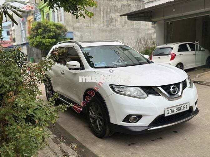 Xtrail chính chủ cần bán. Xe sx 2016 bản SV 2 cầu
