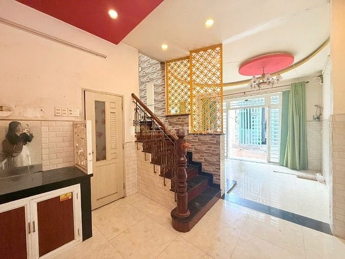 BÁN NHÀ 157/13AB ĐƯỜNG NGUYỄN GIA TRÍ, Q. BÌNH THẠNH 