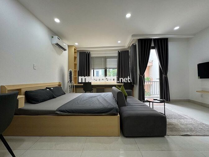 Siêu Phẩm CHDV Studio - thang máy, Nguyễn Cửu Vân, Phường 21 - QBT
