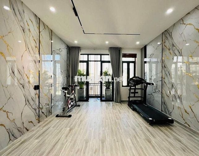 SIÊU PHẨM DT KHỦNG - 606C Đường 3/2, P14,Q10- DT 5x23m, 6p