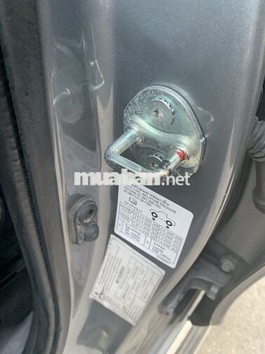 Mitsubishi Triton 2016 4x2 AT - 130000 km