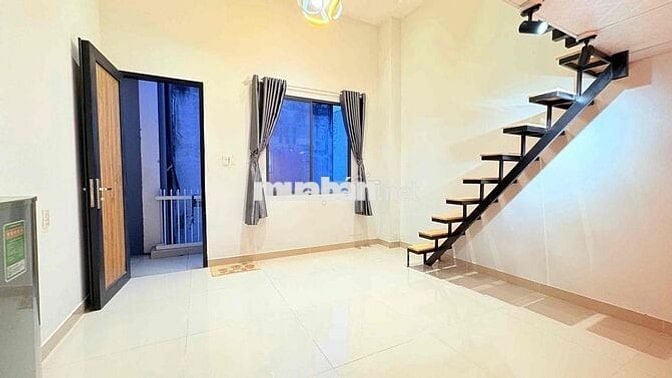 CHÍNH CHỦ CHO THUÊ 2 DUPLEX BAN CÔNG 35m2 FULL TIỆN NGHI GIÁP QUẬN 1