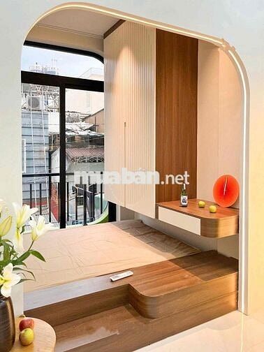 QUẬN 10- VIEW KÍNH XỊN FULL NT- VẠN HẠNH MALL, CẦU NGUYỄN TRI PHƯƠNG