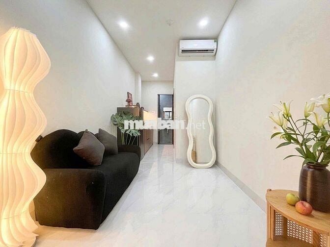 QUẬN 10- VIEW KÍNH XỊN FULL NT- VẠN HẠNH MALL, CẦU NGUYỄN TRI PHƯƠNG