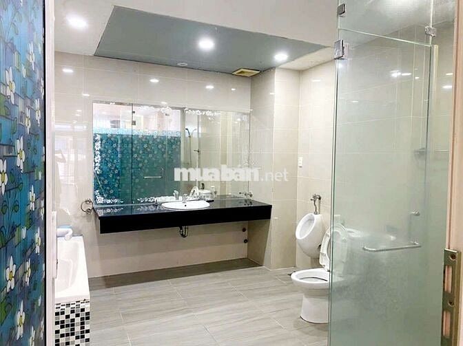 Phòng ~27m2, full nội thất, HXH 382 Lê Hồng Phong P1 Q10