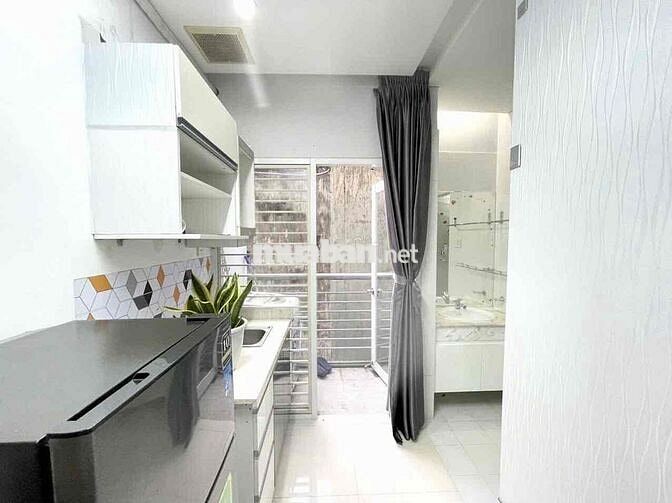 🏡 Căn Hộ Studio Ban Công Máy Giặt Riêng - Ngay Chợ Bà Chiểu - ĐH UEF