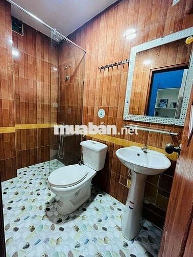 Cho thuê phòng Q1 Nguyễn Văn Cừ gần Chợ Bến Thành - ĐH KHXH&NV