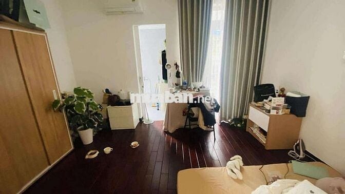 2 mặt hẻm xe hơi + ngủ nhà .1/Nguyễn Hữu Cảnh , P 22 Bình Thạnh .