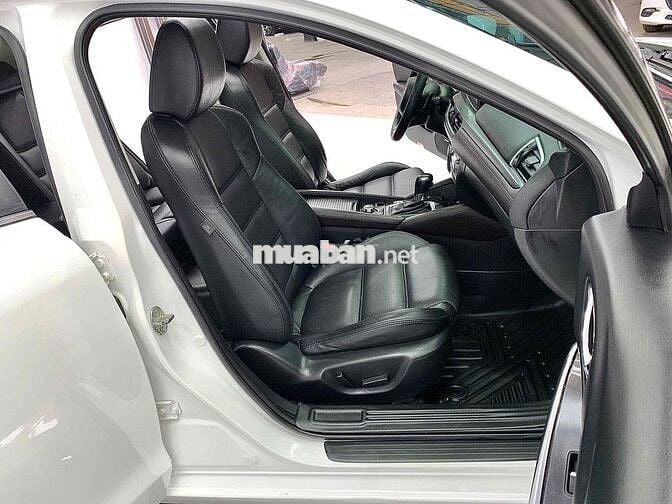 Mazda 6 2018 2.0L Premium - 93000 km