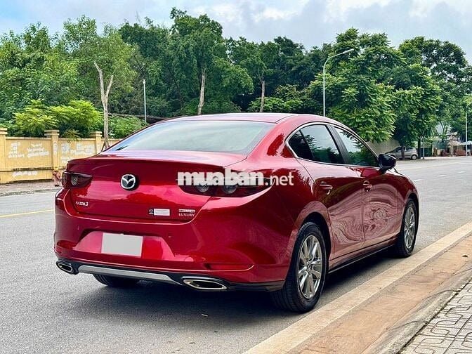 Mazda3 sx 2023 luxury Odo 2.7v km Giá bán 580tr