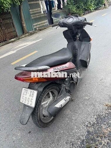 e bán xe clik zin nguyên bản cho ae dei lao động