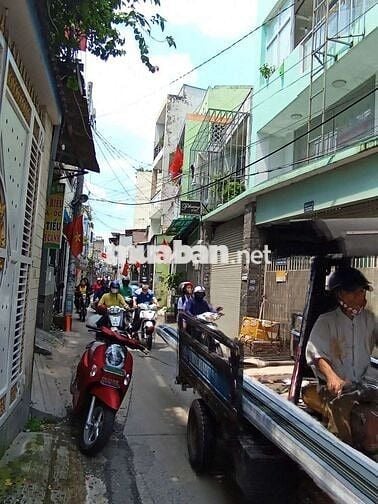 TKTQ 76M2 SÁT MẶT TIỀN KÊNH NƯỚC ĐEN 5 TẦNG ĐANG KD PHÒNG TRỌ 9,8 TỶ