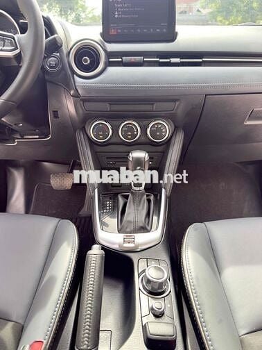 Mazda 2 1.5 AT Luxury  2020