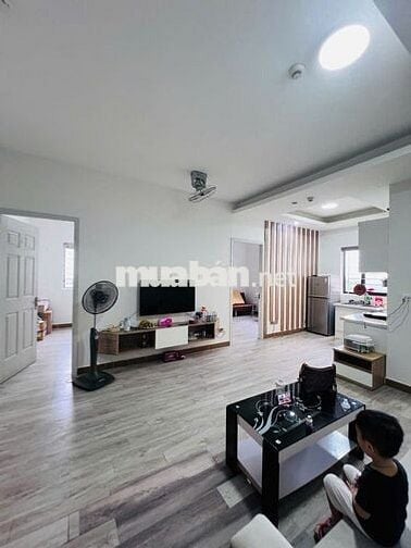 2 phòng ngủ, sổ hồng cầm tay hỗ trợ vay 80%, thanh toán 680 triệu
