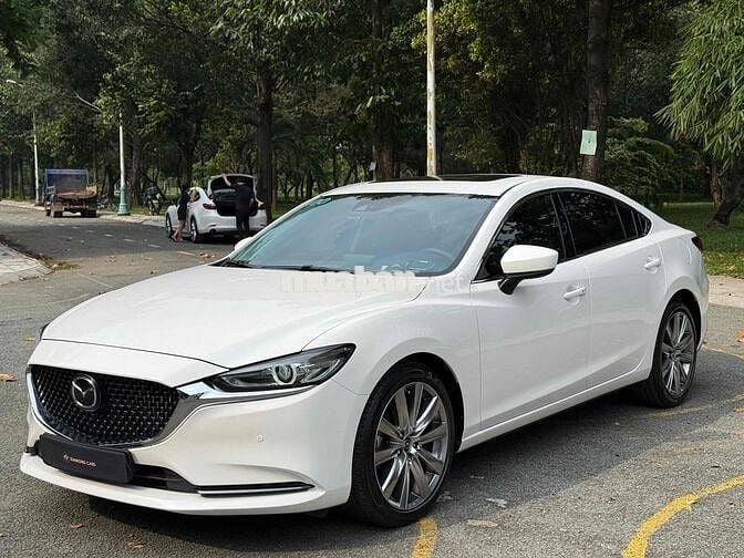 Mazda 6 2024 Premium 2.0 AT - 9999 km